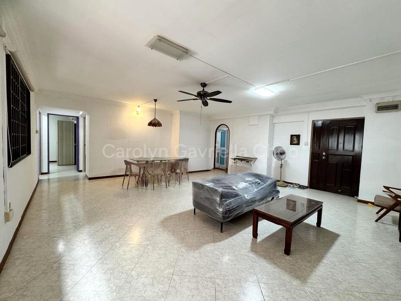5 Room (5I) HDB for Sale in  300 Canberra Road - Image 13